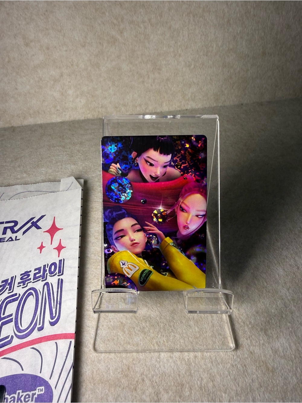 McDonalds 2026 Kpop Demon Hunters Huntrix Trio Rare Holographic & Seasoning - Picture 3 of 7